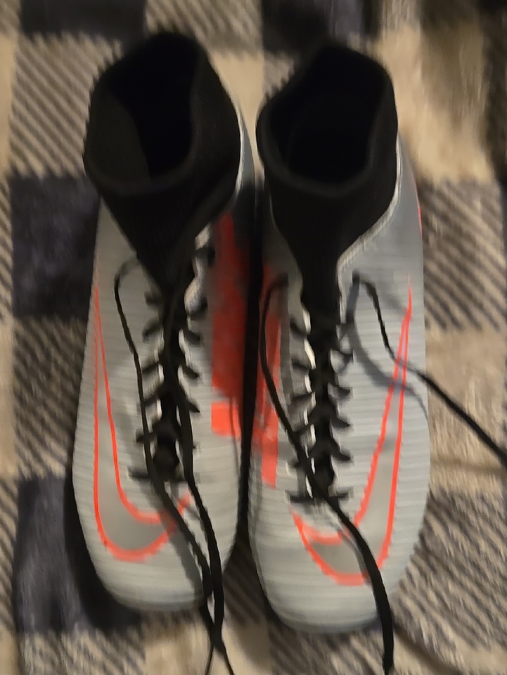 Almost New Nike Mercurial Women's Soccer Cleats In Grey, White And Pink- Size 10